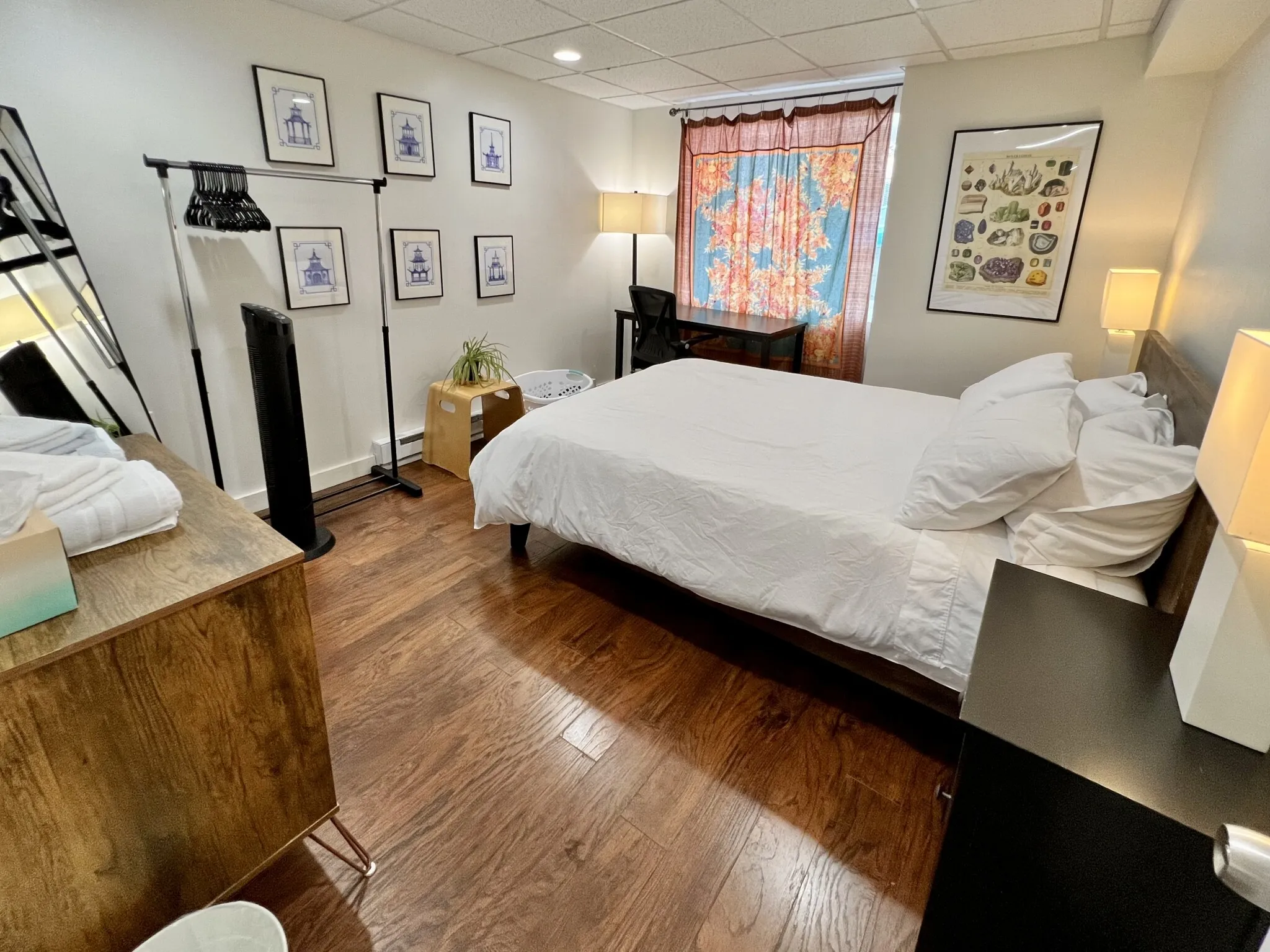 17 Sunset St, Mission Hill