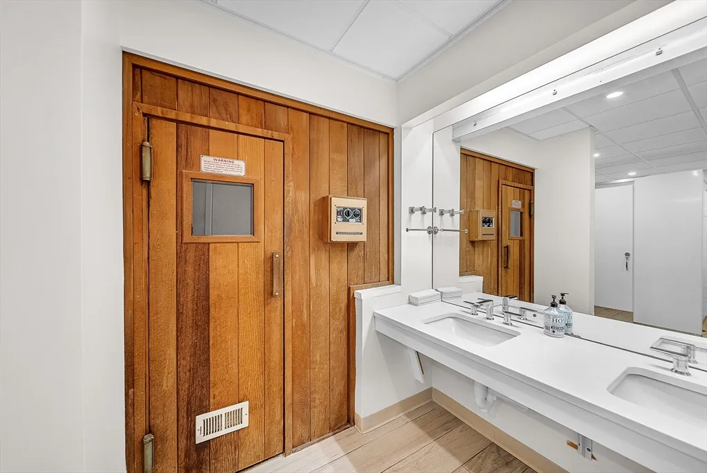 6 Canal Park, East Cambridge