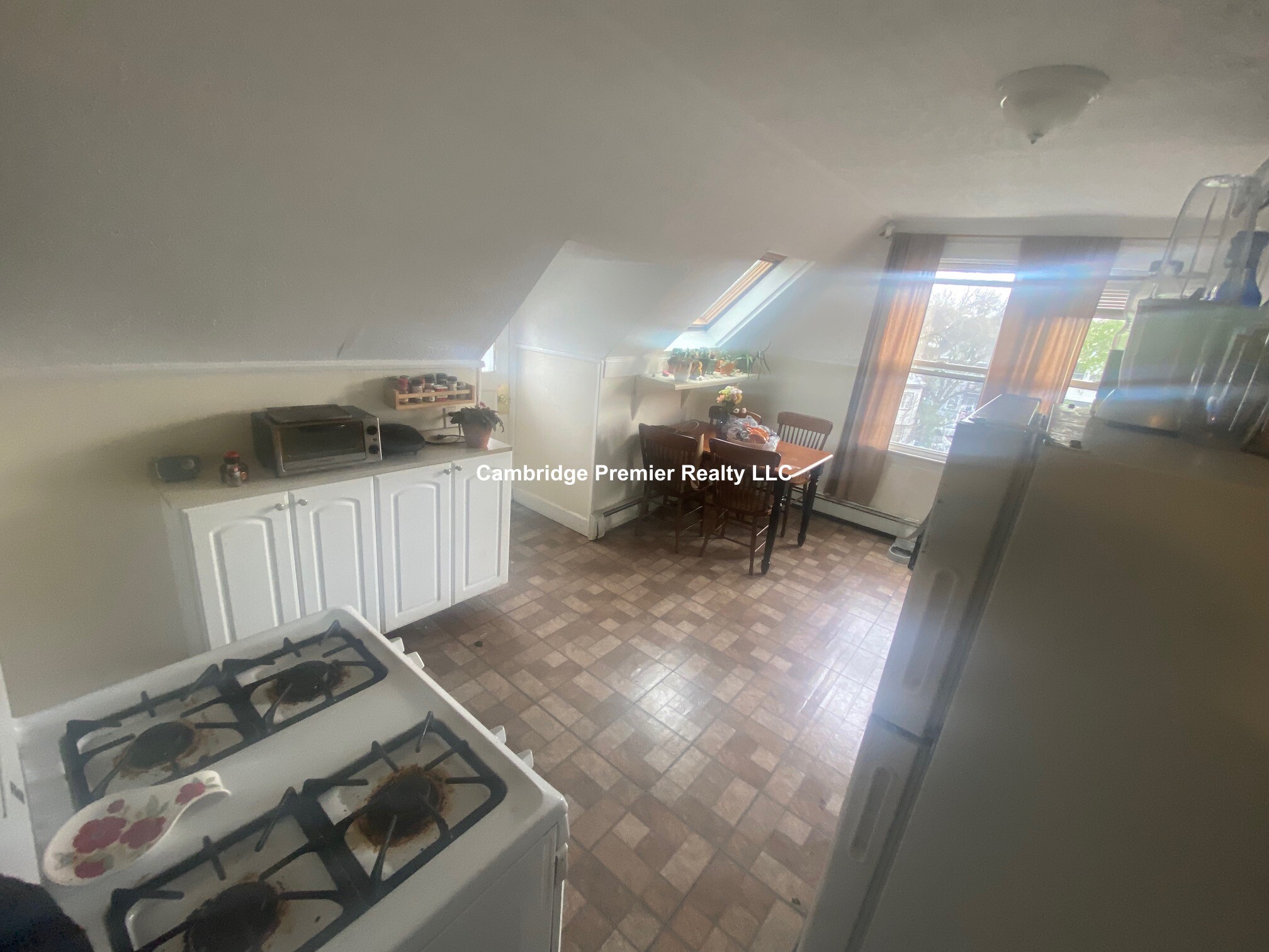 2 bed, 1 bath apartment for rent at 48 Jaques St Unit 3, Somerville — photo 9 of 9