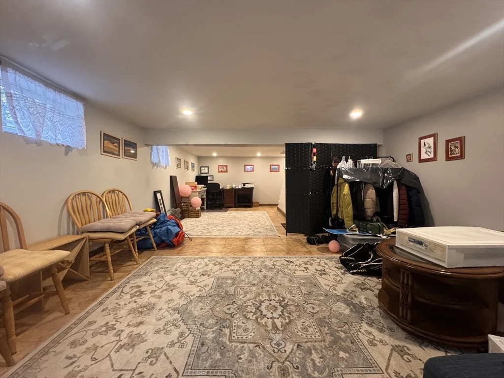 10-12 Webster St, Winchester