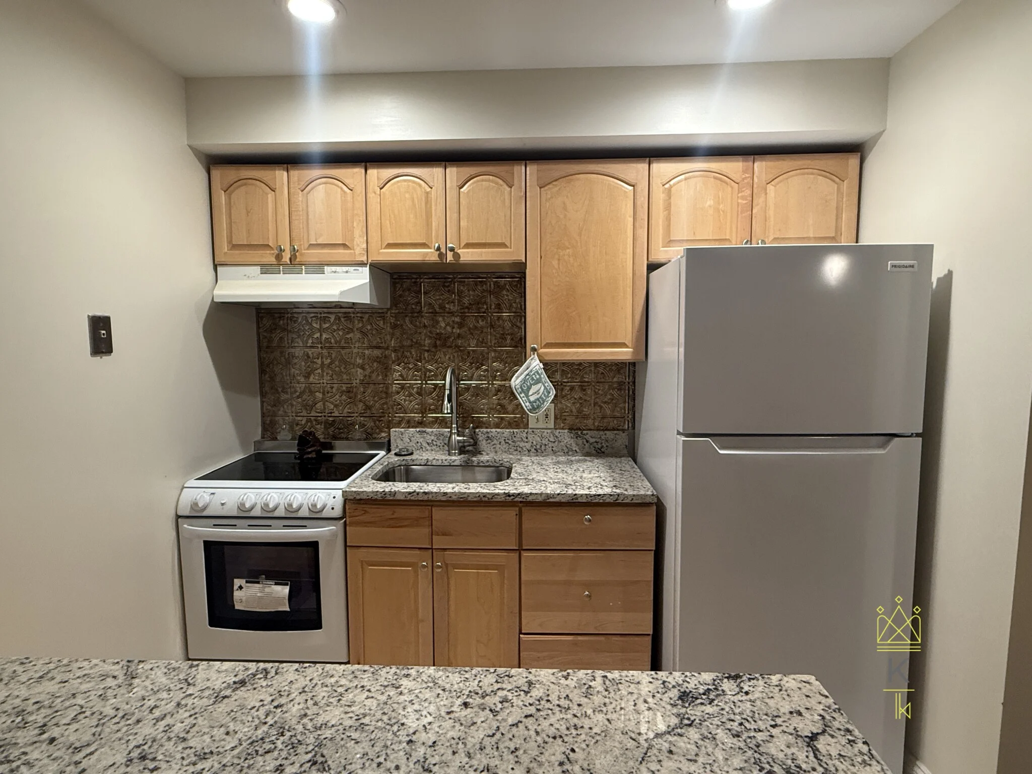 1100 Beacon St, Brookline