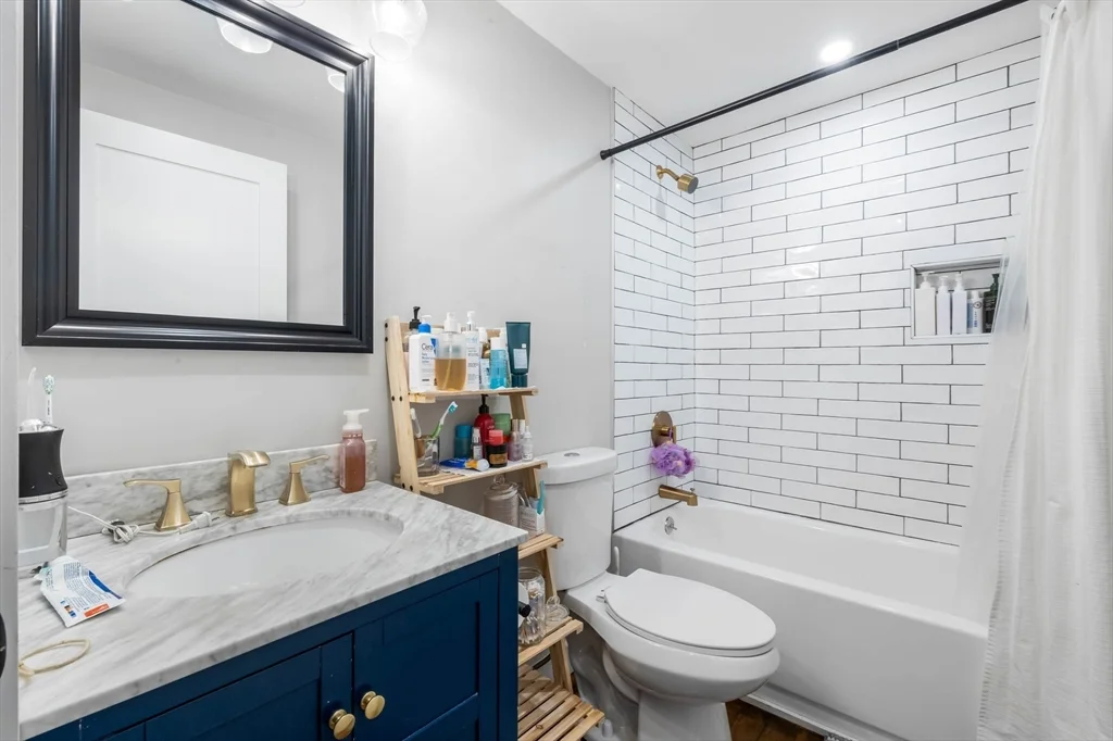 20 Grimes St, South Boston