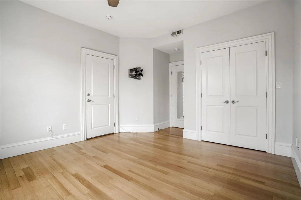 703 East 4th St, South Boston