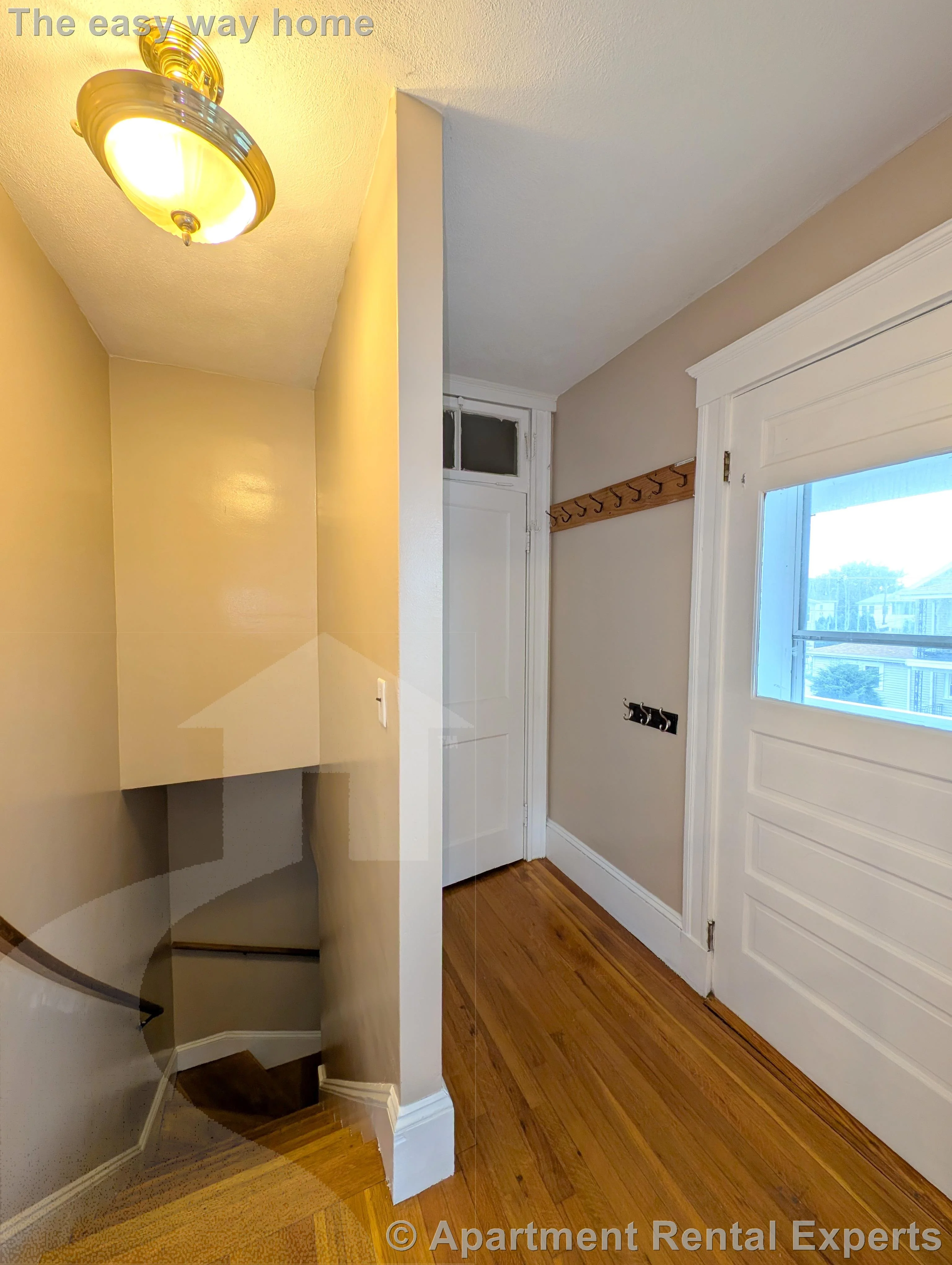 83 Billings Ave, Tufts