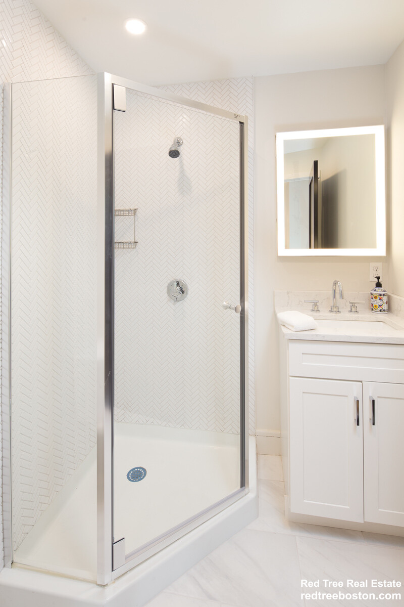 92 Brown St, South Side