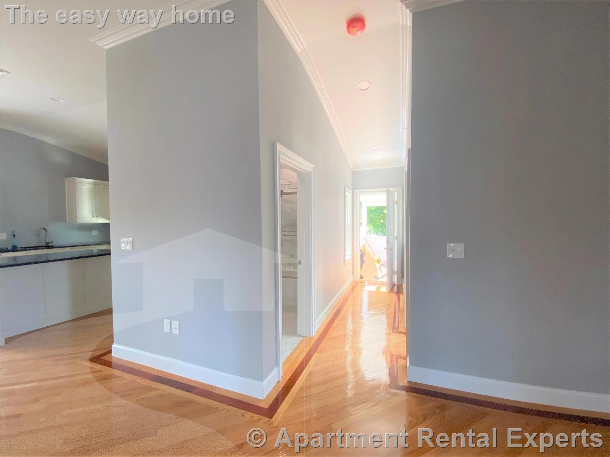 66 Dudley St, Salem St. Area