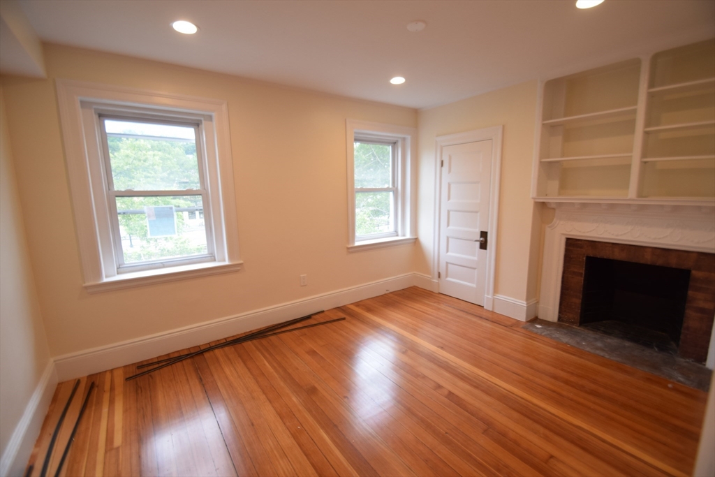 1616 Beacon, Corey Hill