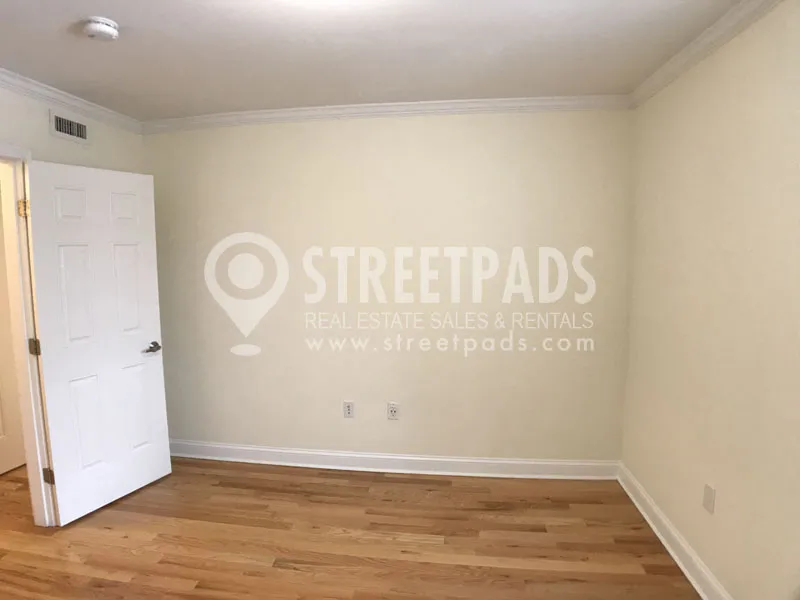 55 Langdon St, Neighborhood Nine