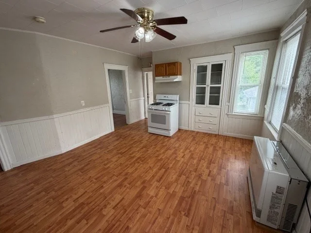 91 Stanton St, Worcester