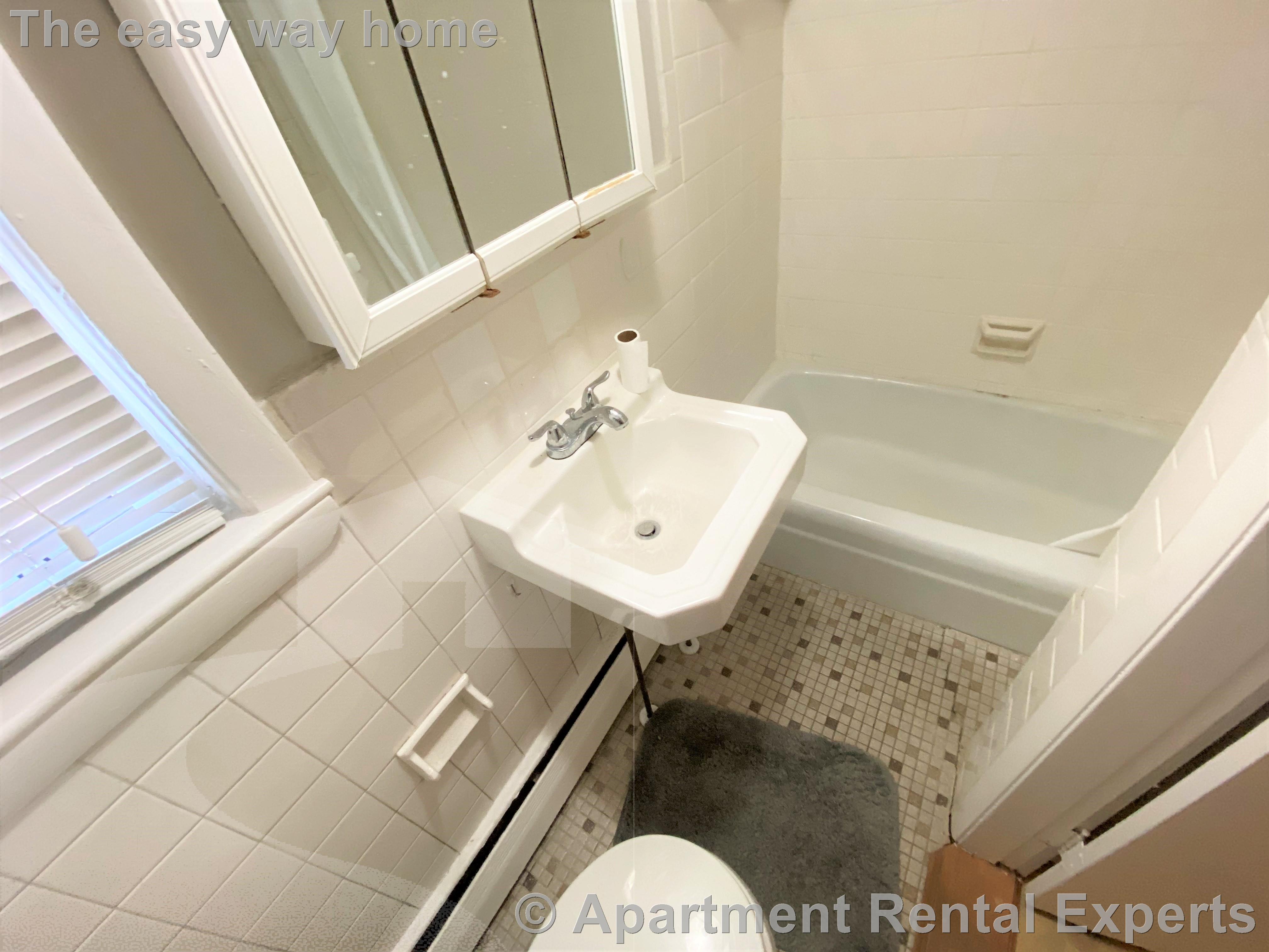 9 Elmer St, Riverside