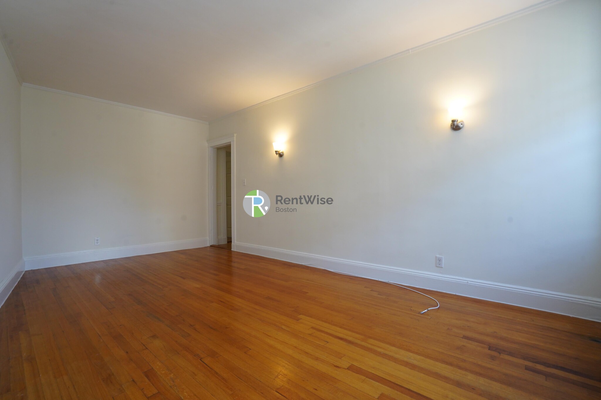 1848 Commonwealth Ave, Brighton