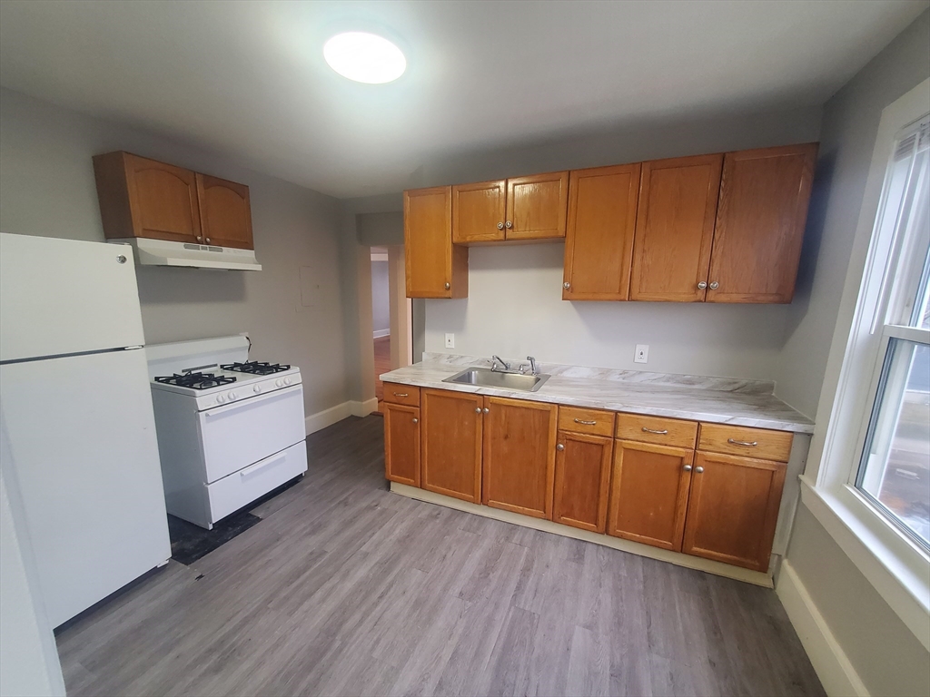 6 Boyd St, Dorchester