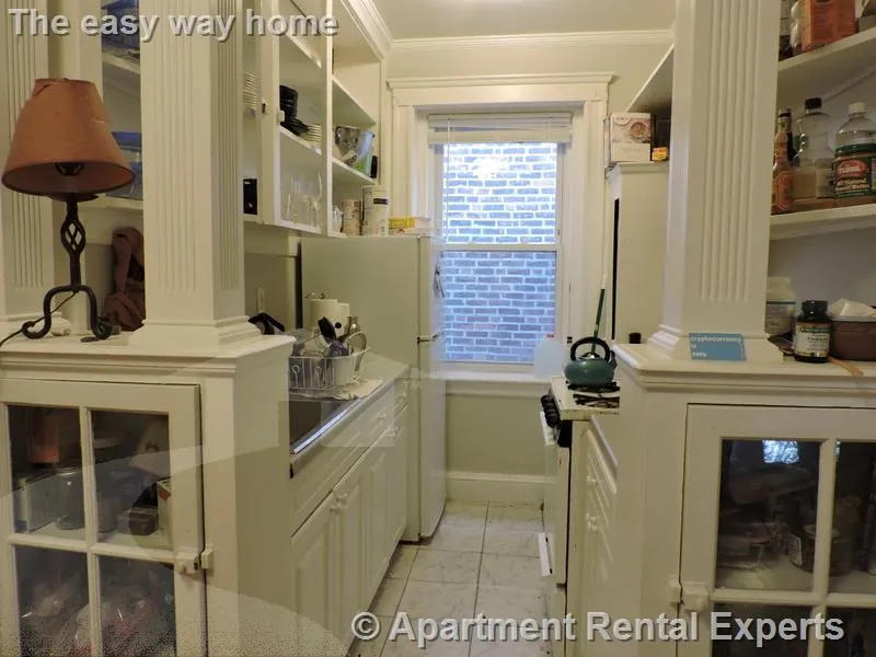 11 Gray St, Porter Square