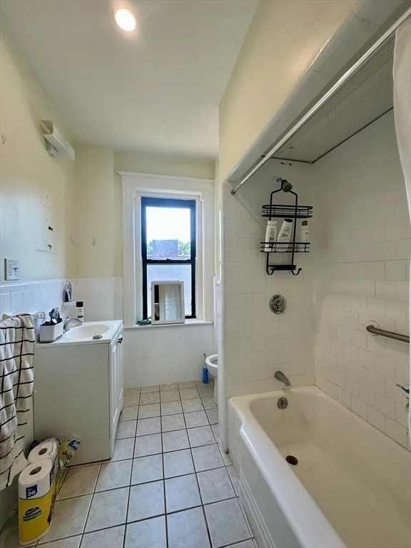 1855 Beacon St, Aspinwall Hill