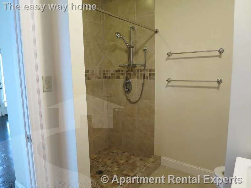 6 Giles Park, Union Square