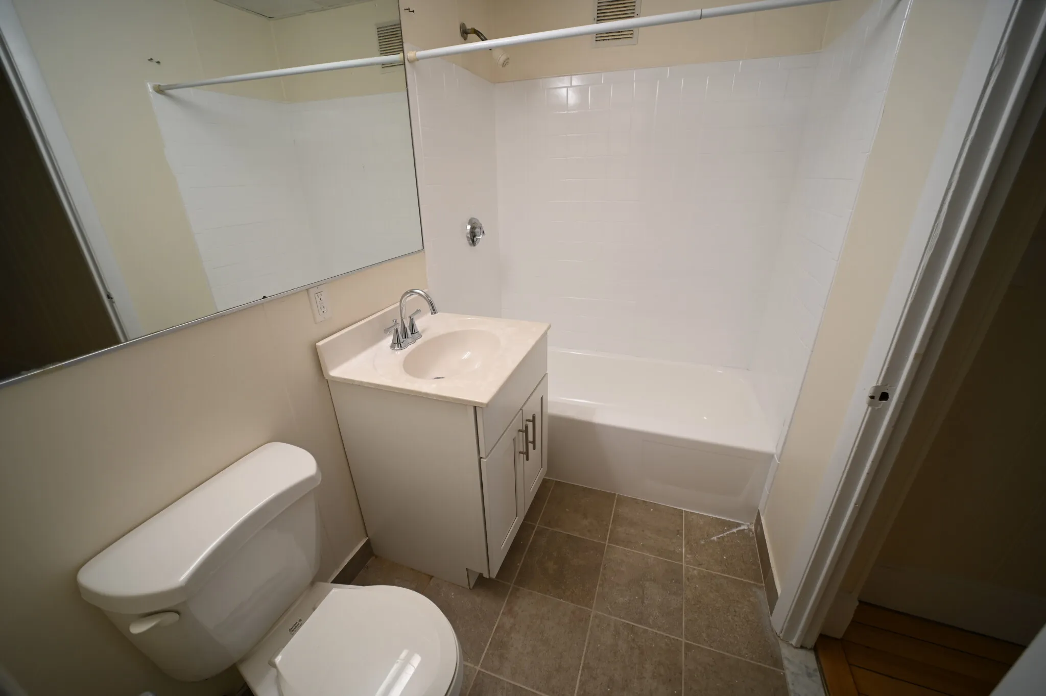 439 Cambridge St, Allston