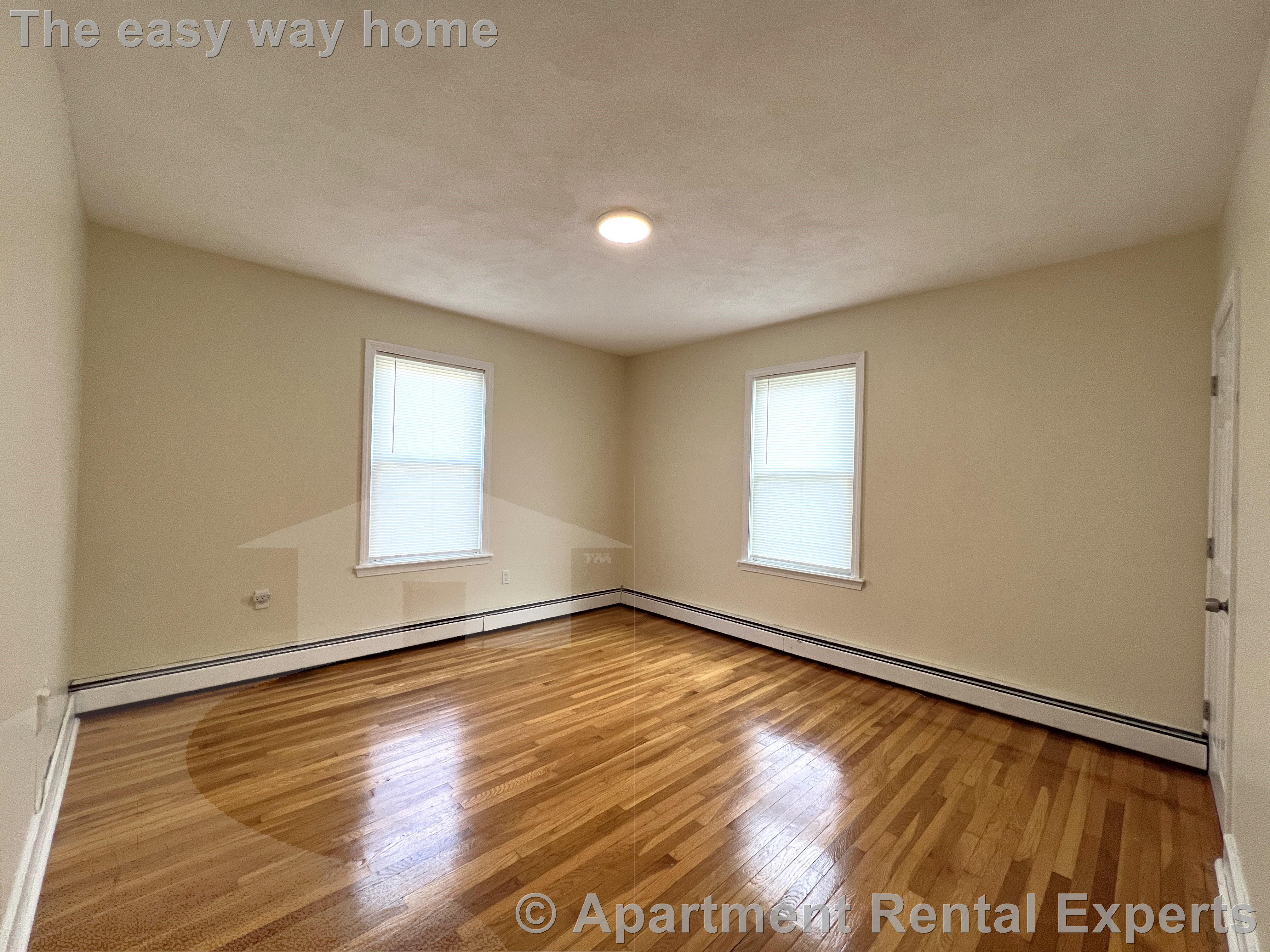 41 Hancock Ave, Tufts