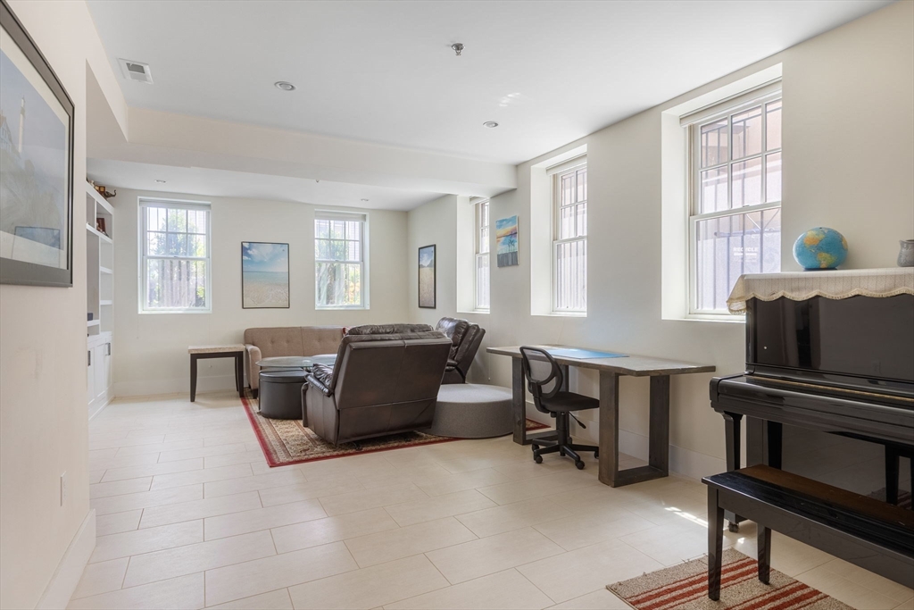 7 Ballord Pl, Riverside