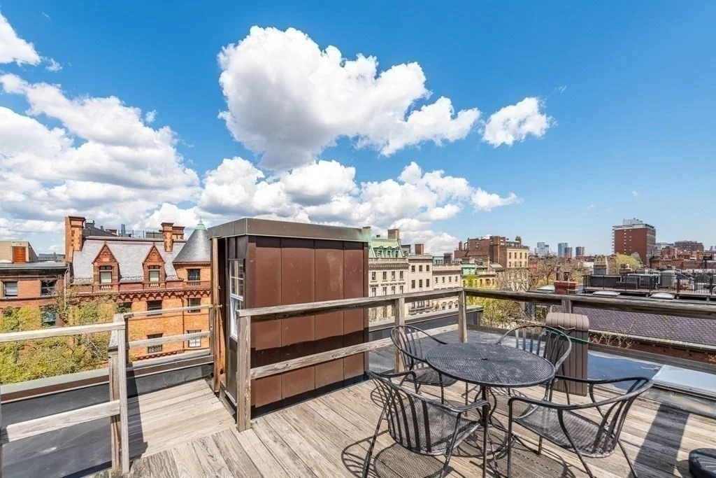 7 Hereford, Back Bay