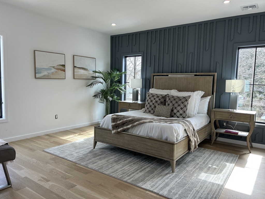 34 Lincoln St, Needham