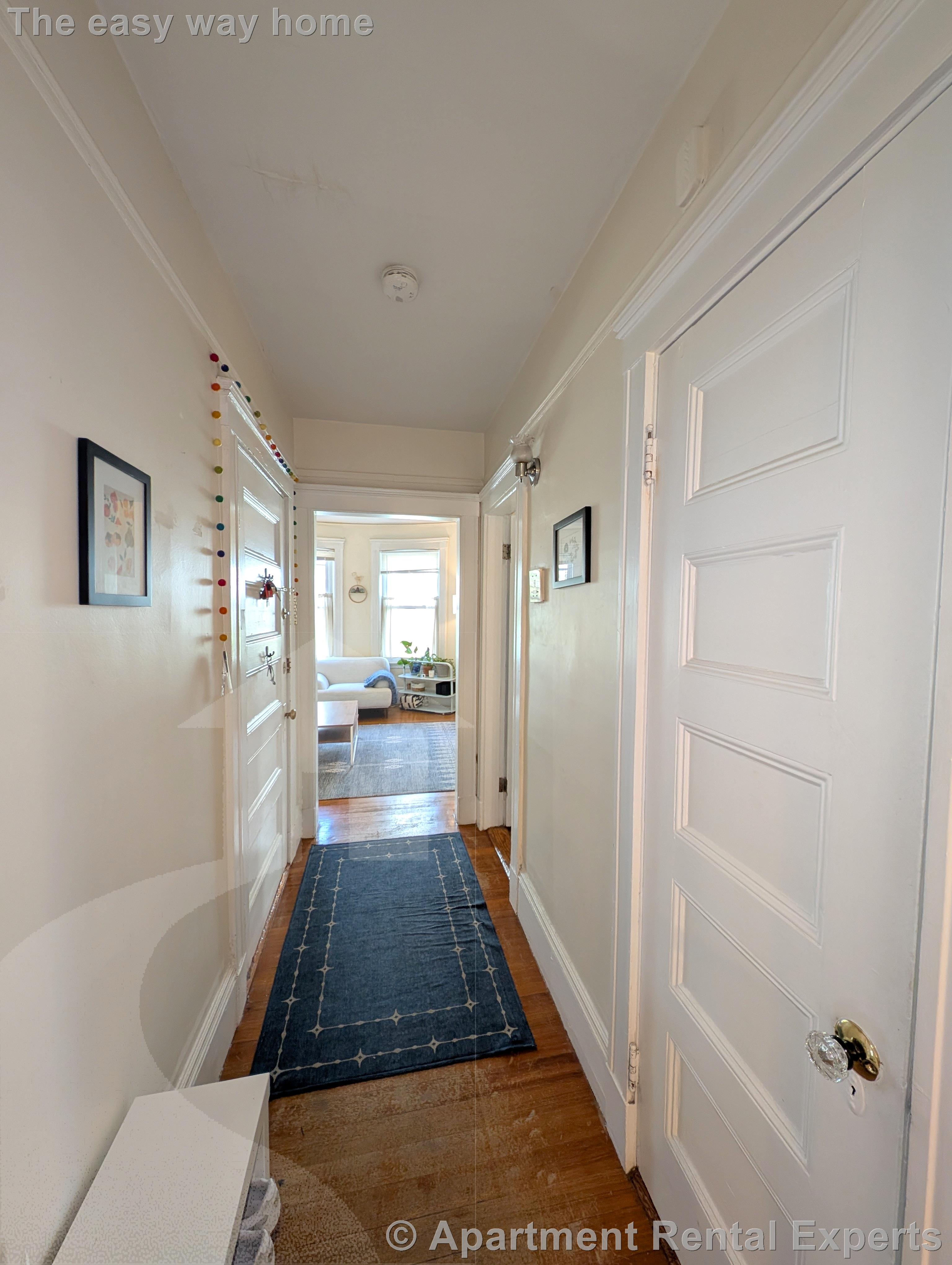 18 Sanborn Ave, Union Square