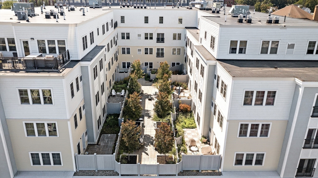 175 North Ave, Wakefield