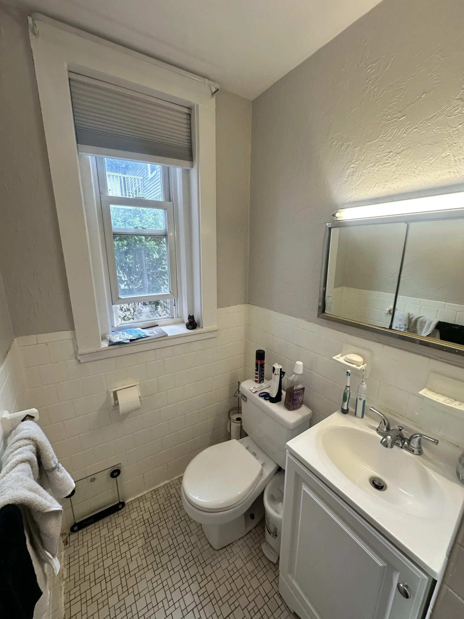 1131 Broadway, Teele Square