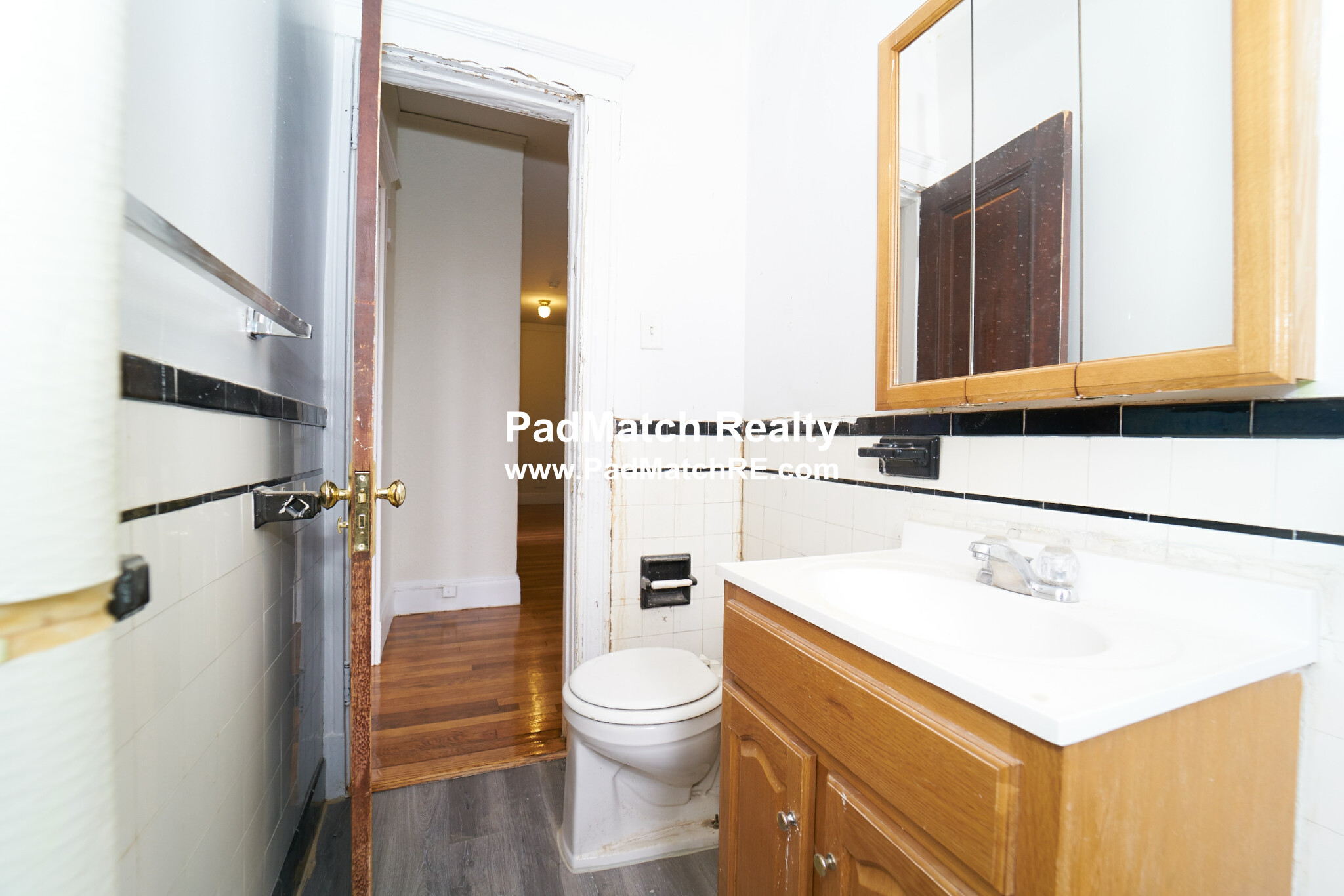 1800 Commonwealth Ave, Brighton