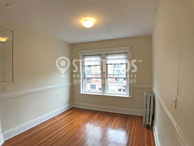 7 Mount Hood Rd, Brighton