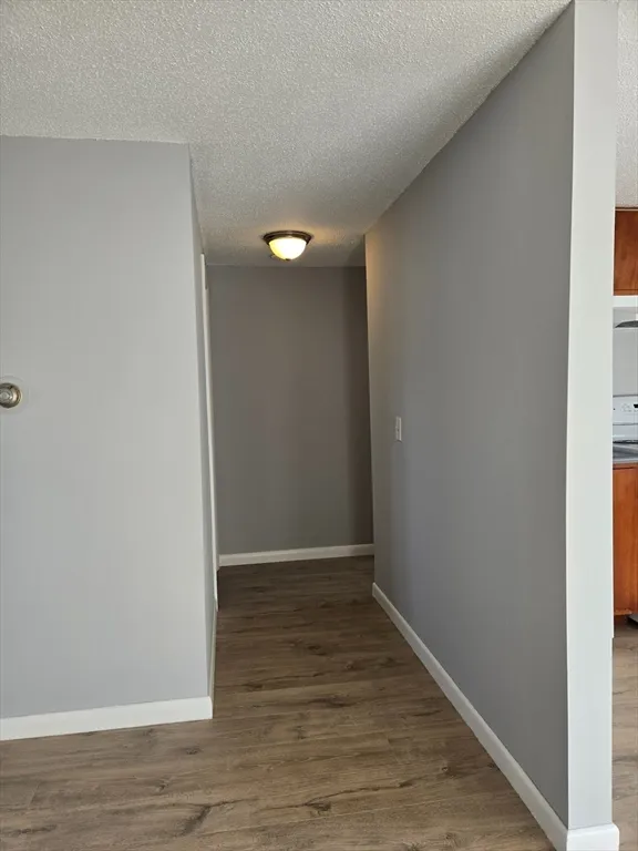 19 Chapman Ave, West Brookfield