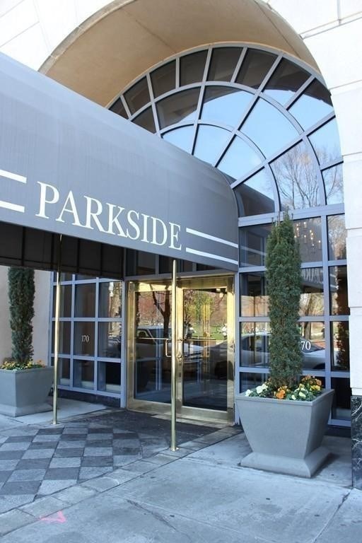 170 Tremont St, Midtown