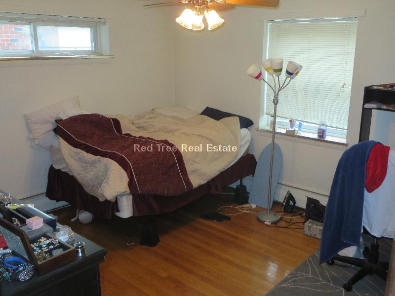 12 Commonwealth Ct, Brighton