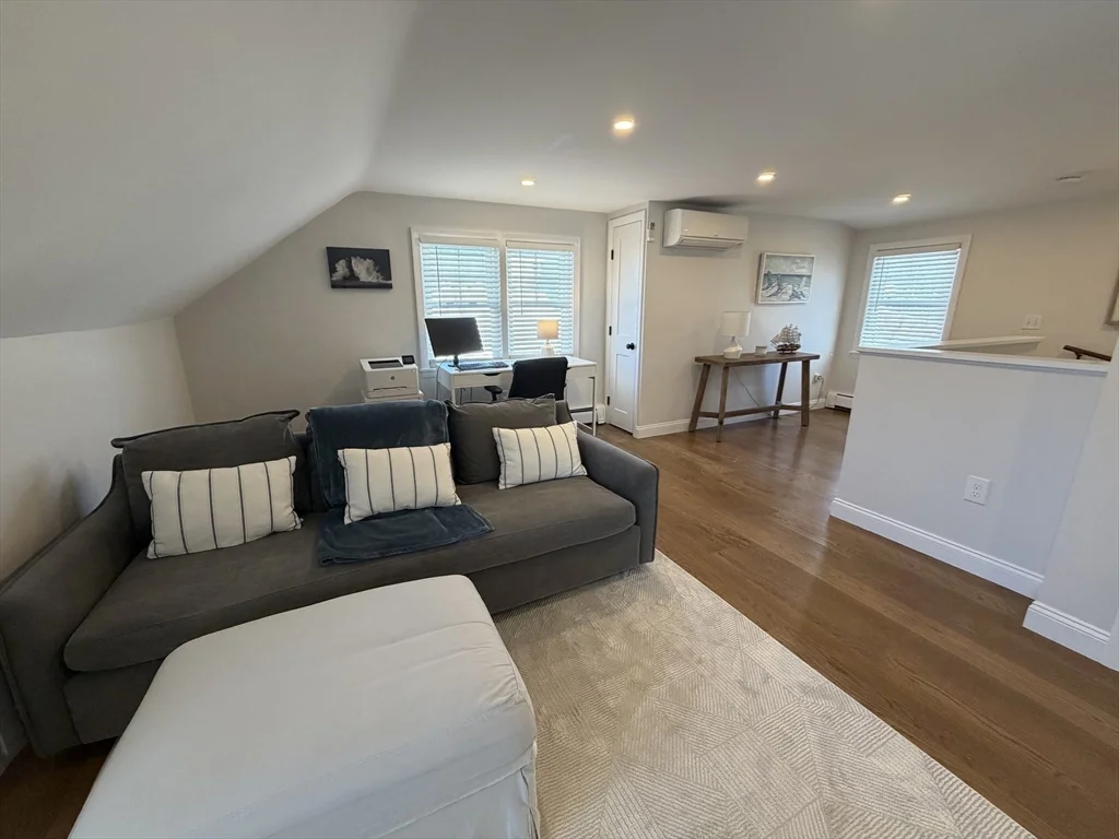 20 Smith Rd, Rockport