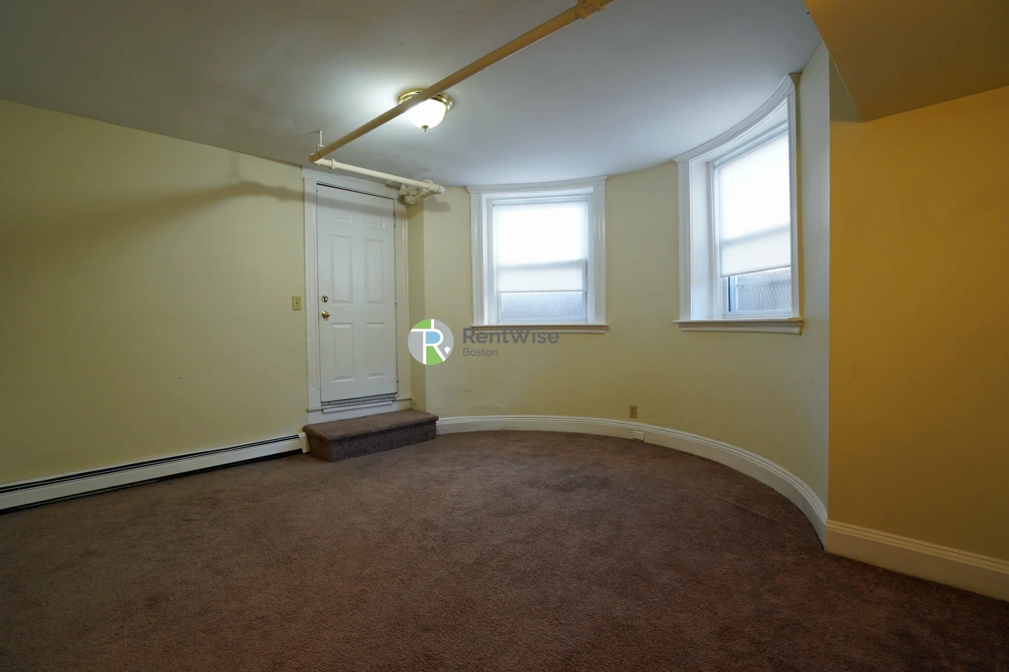 230 Fuller St, North Brookline