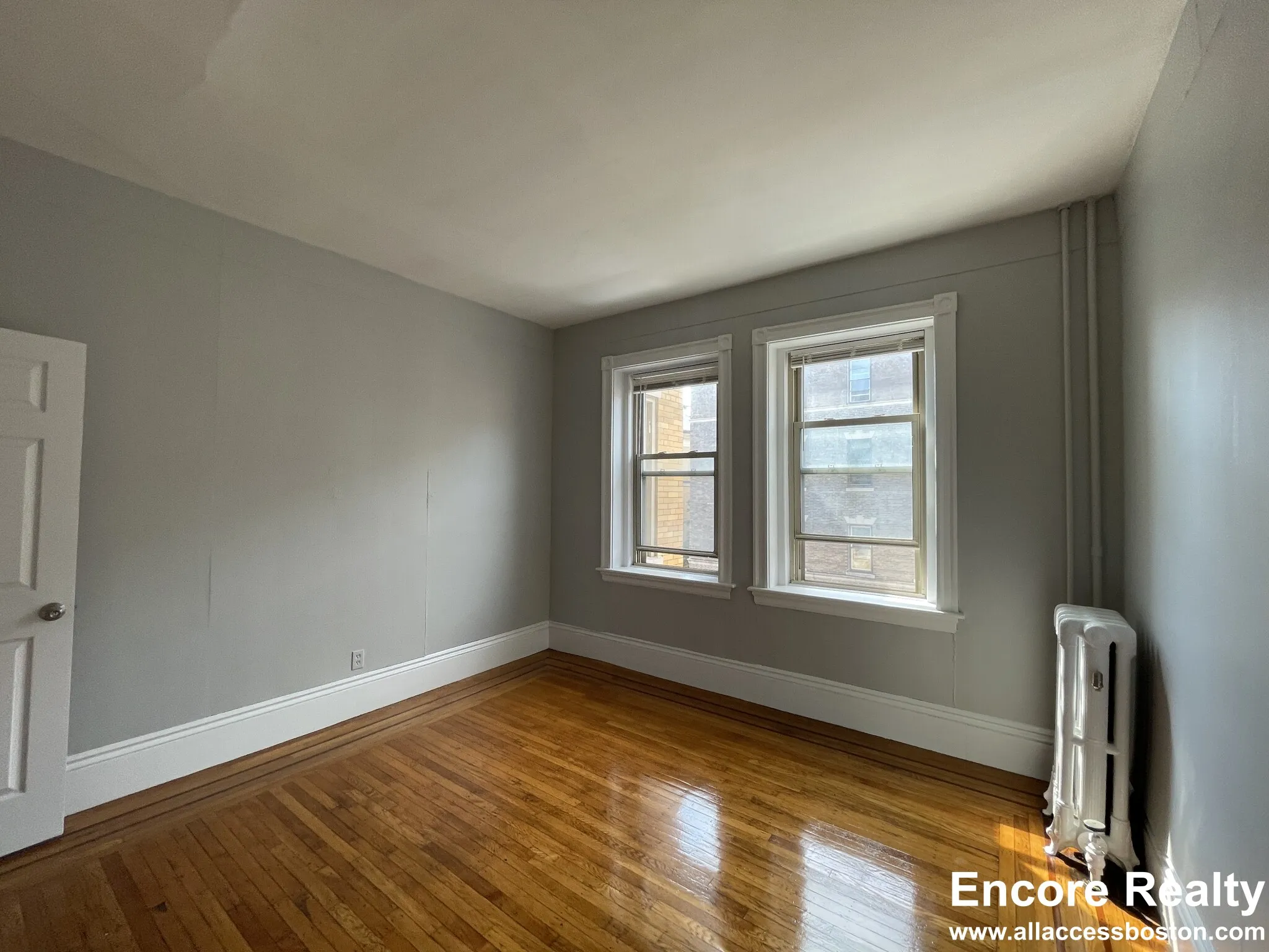 11 Park St, Coolidge Corner