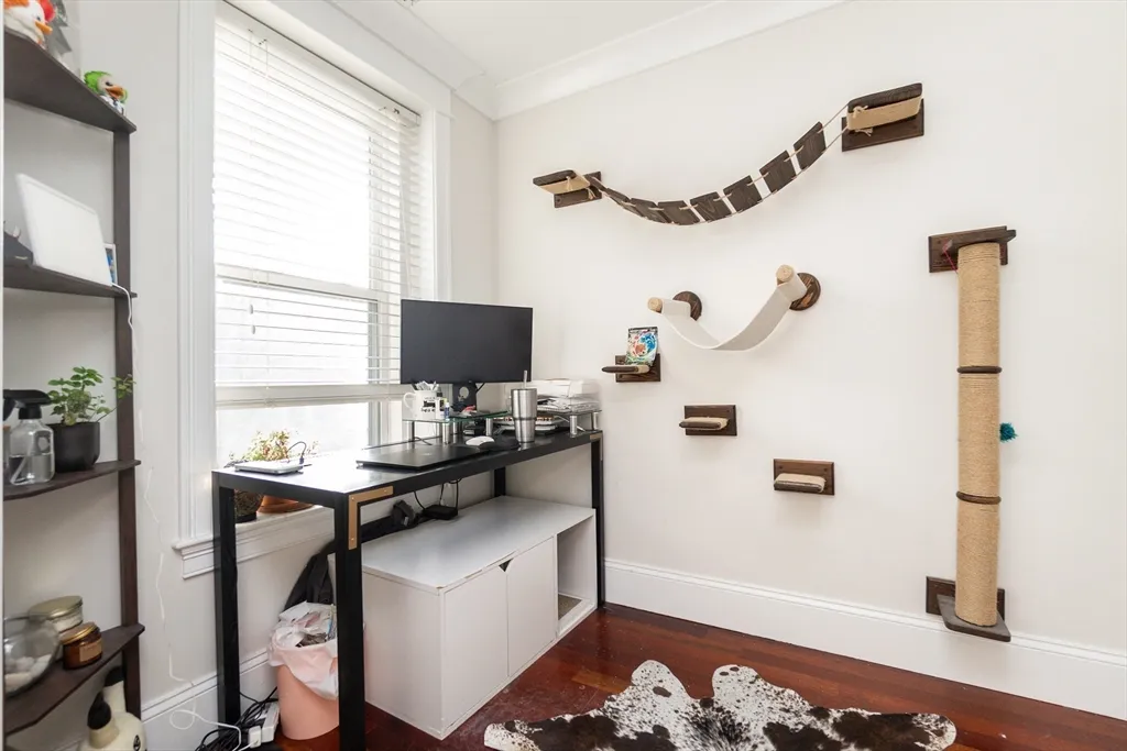 632 East Broadway, South Boston