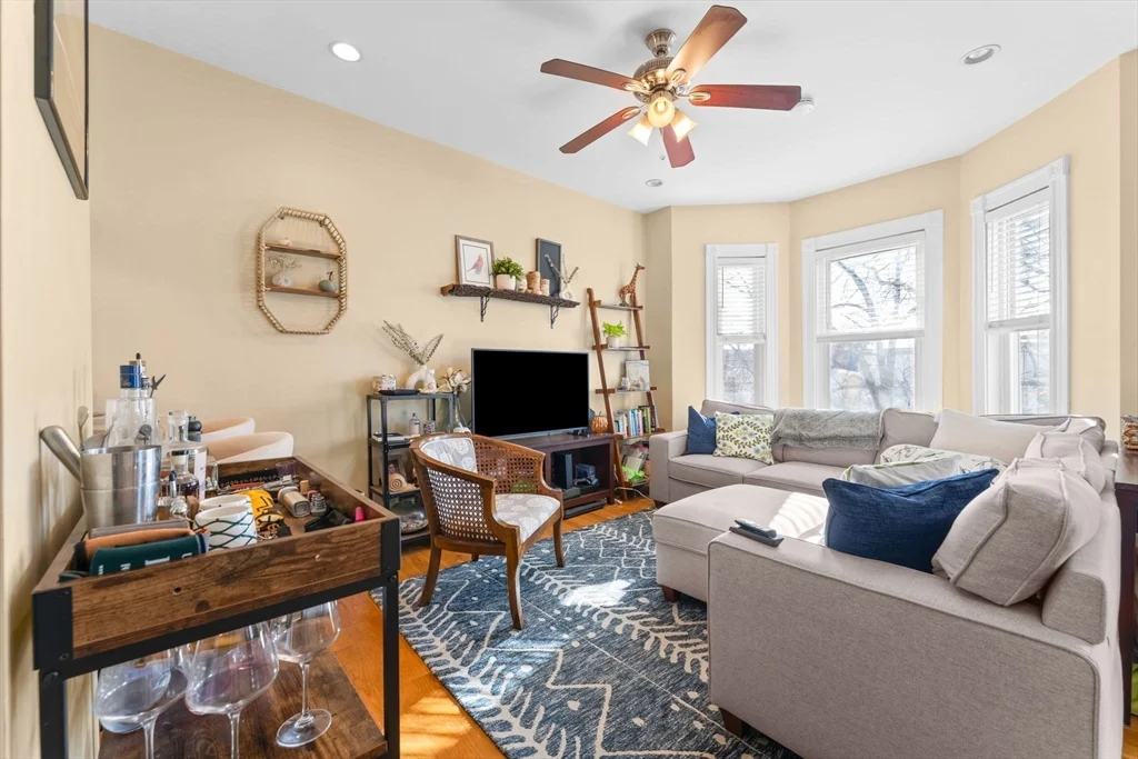 470 East 6th St, South Boston