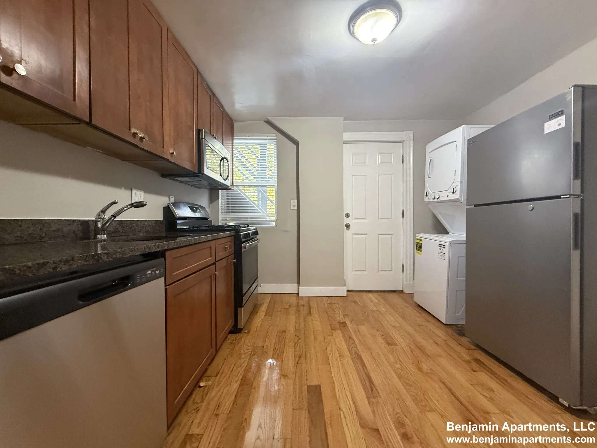 33 Algonquin St, Dorchester