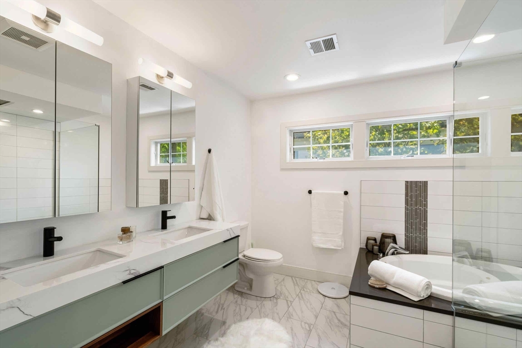 265 Jackson St, Newton