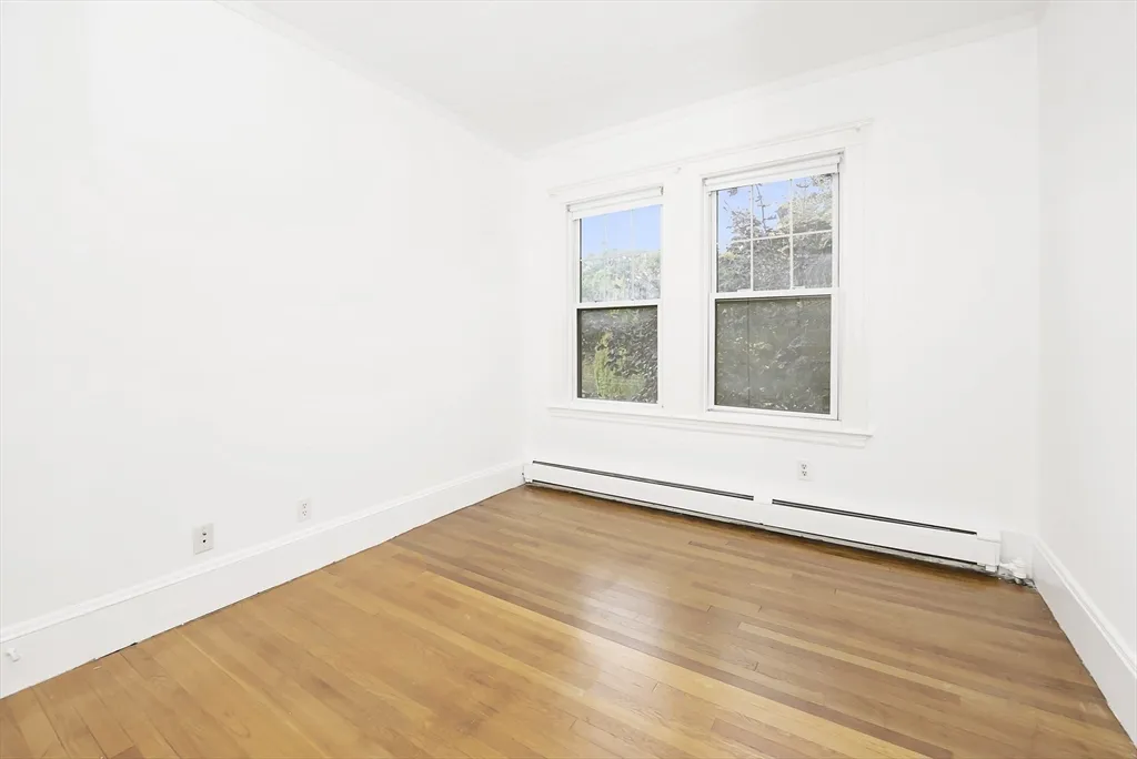 1730 Commonwealth Ave, Brighton