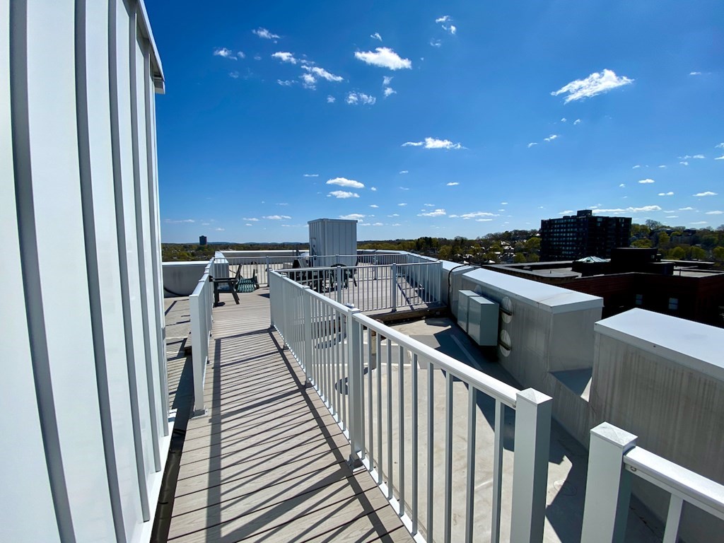 1454 Beacon St, Coolidge Corner