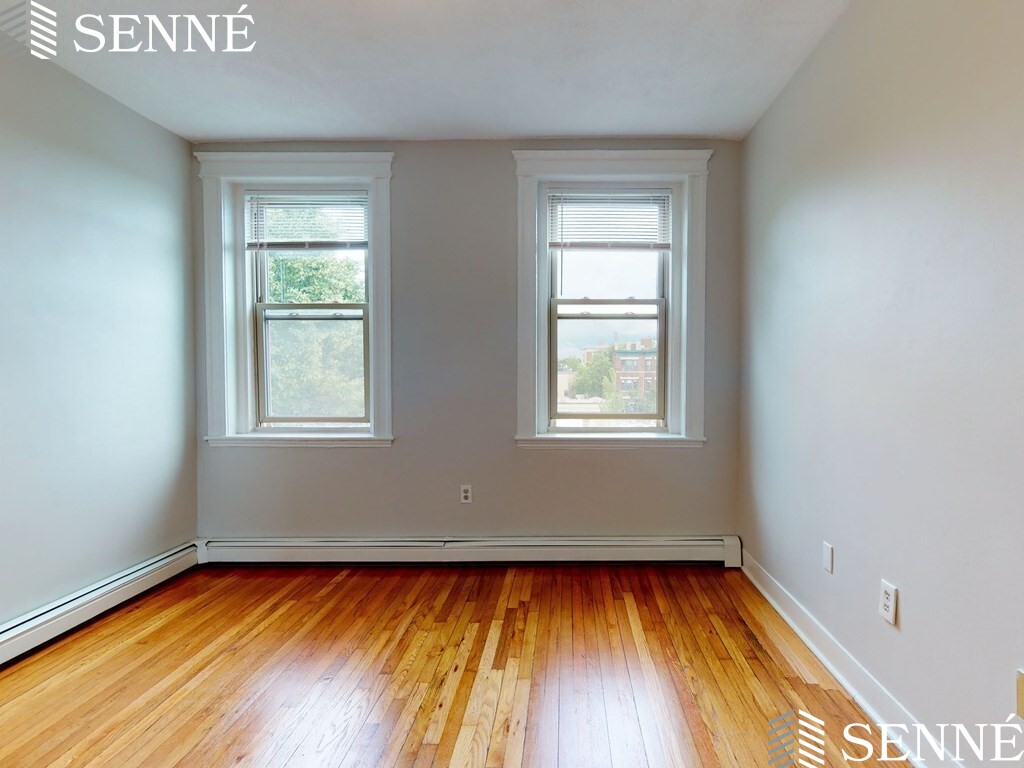 1673 Commonwealth Ave, Brighton