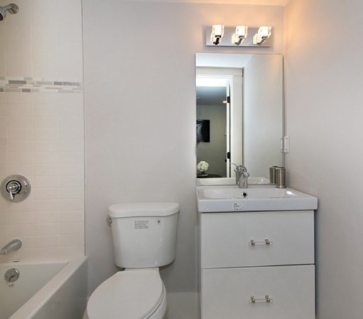 29 Bonair St, Somerville