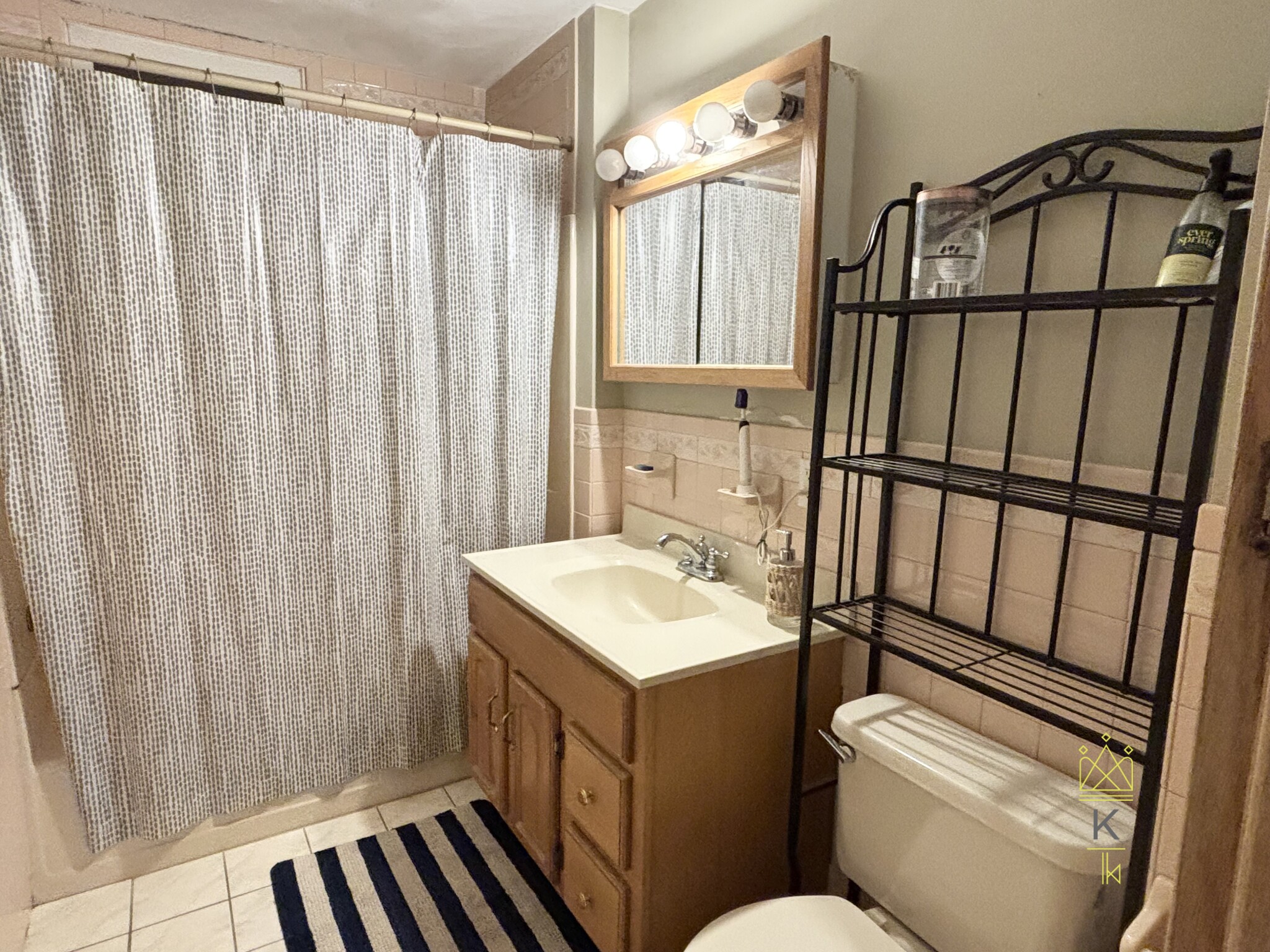 1901 Beacon St, Brookline