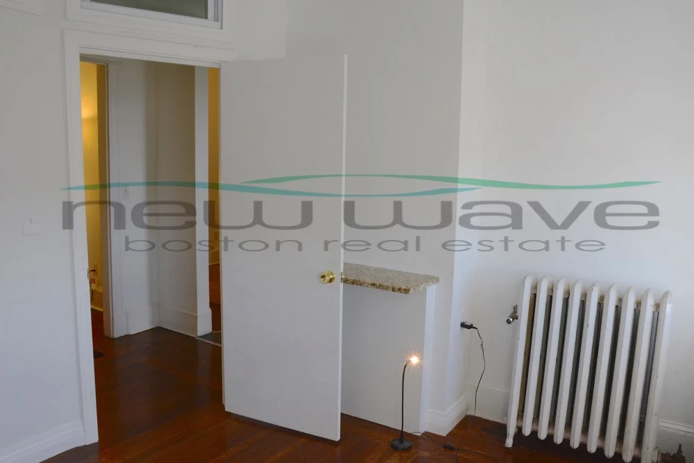 137 Peterborough St, Fenway