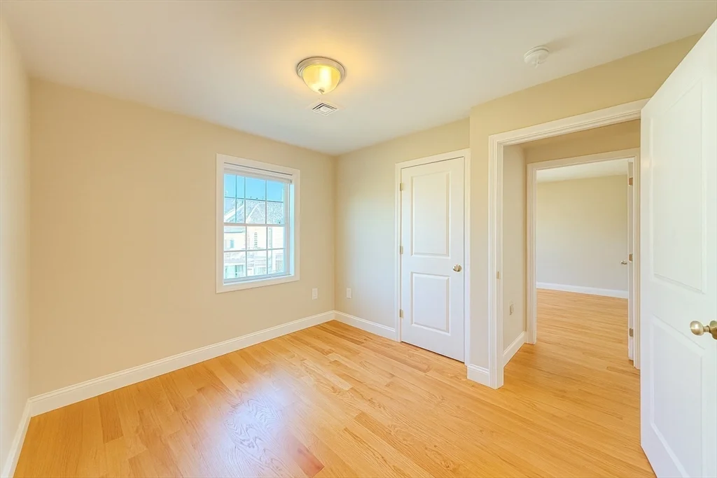 46 Wellington St, Waltham