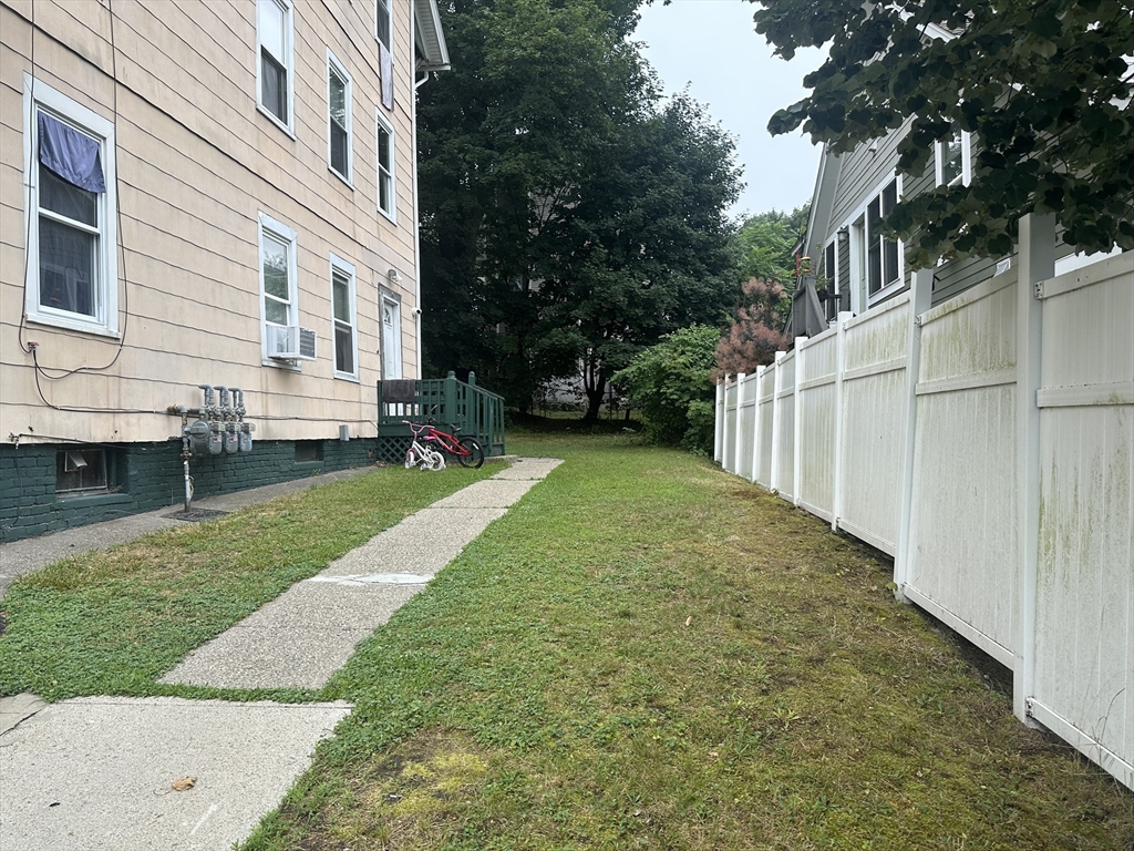 14 Hooper, Worcester