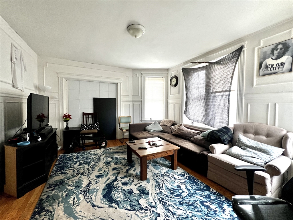 74 Babcock St, North Brookline