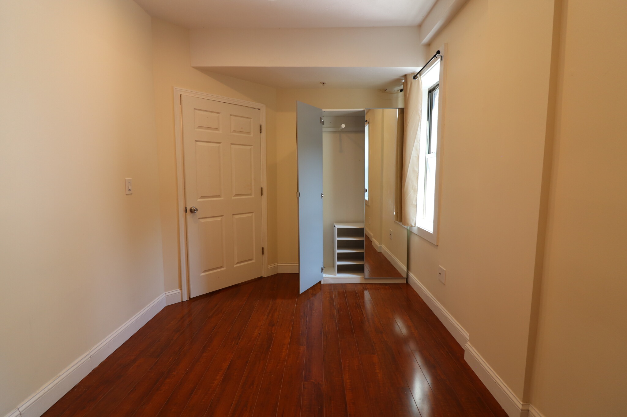 1203 Beacon St, Brookline