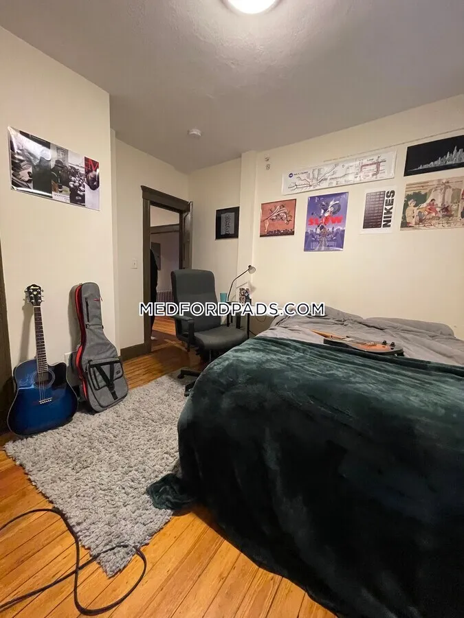 354 Main St, South Medford